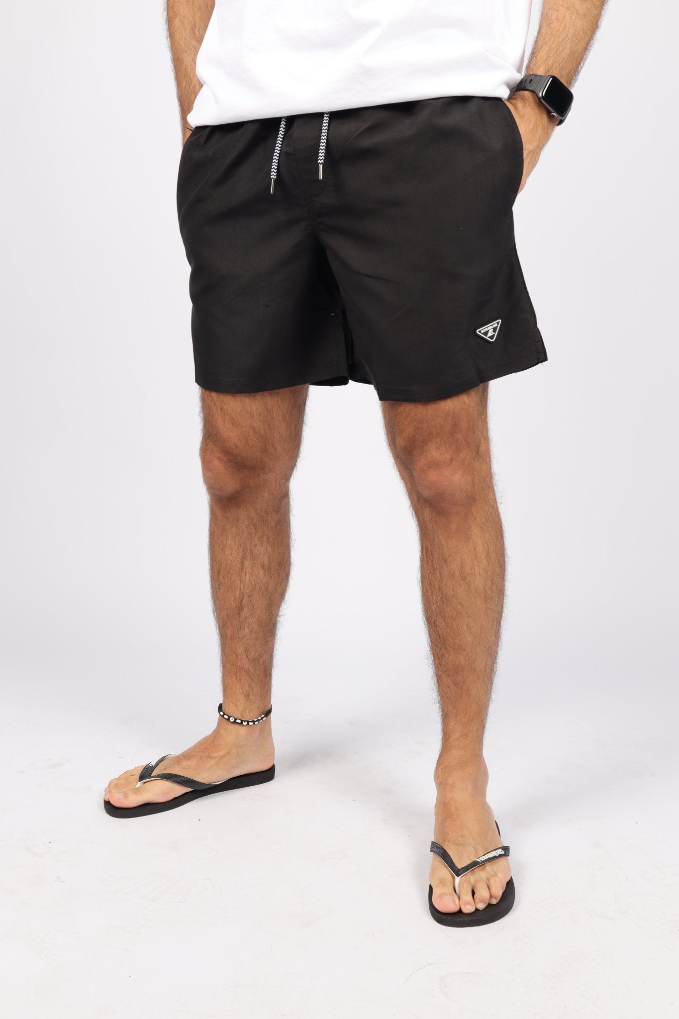 בגד ים גבר שחור.